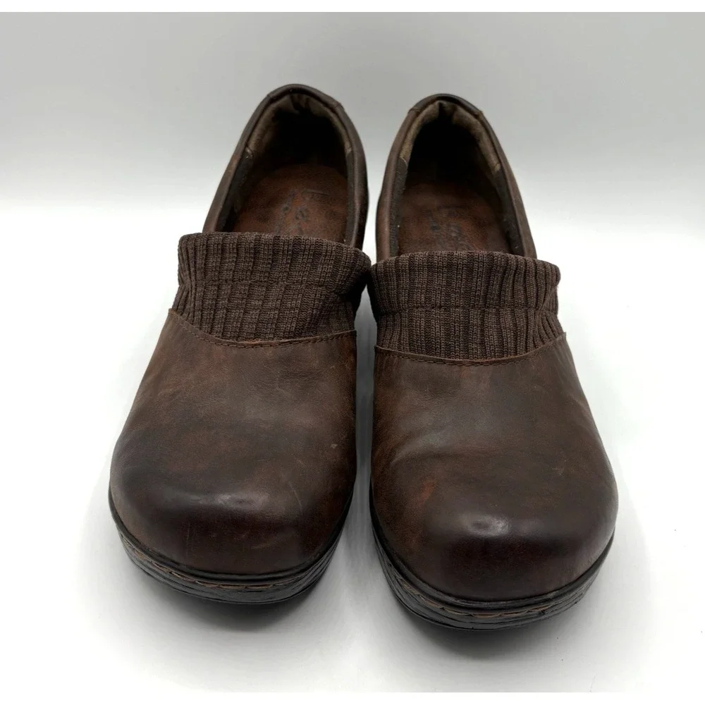 B.O.C. Born Daphnis Clogs‎ Women's Size 8.5 Brown Leather Knit Trim Slip On Shoe - Picture 3 of 9